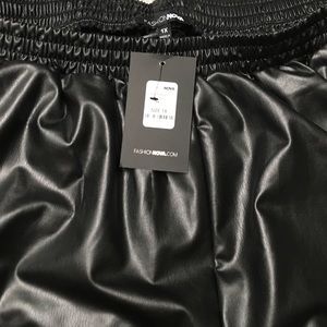 Fashion nova Lacquer leather jogger